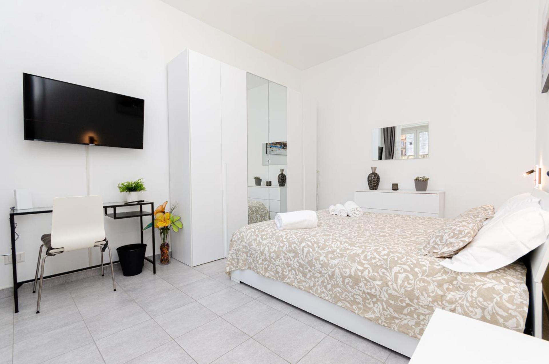 Vivimihome - Crespi House A 3 Minuti Dalla Metro Милано Екстериор снимка